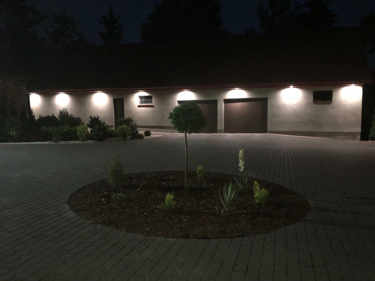 Cherubinek Villa Turosl Exteriör bild