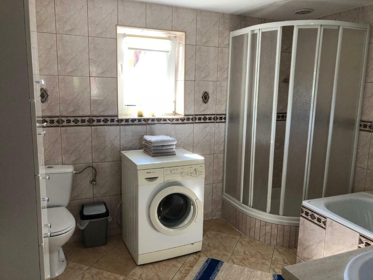 Cherubinek Villa Turosl Exteriör bild